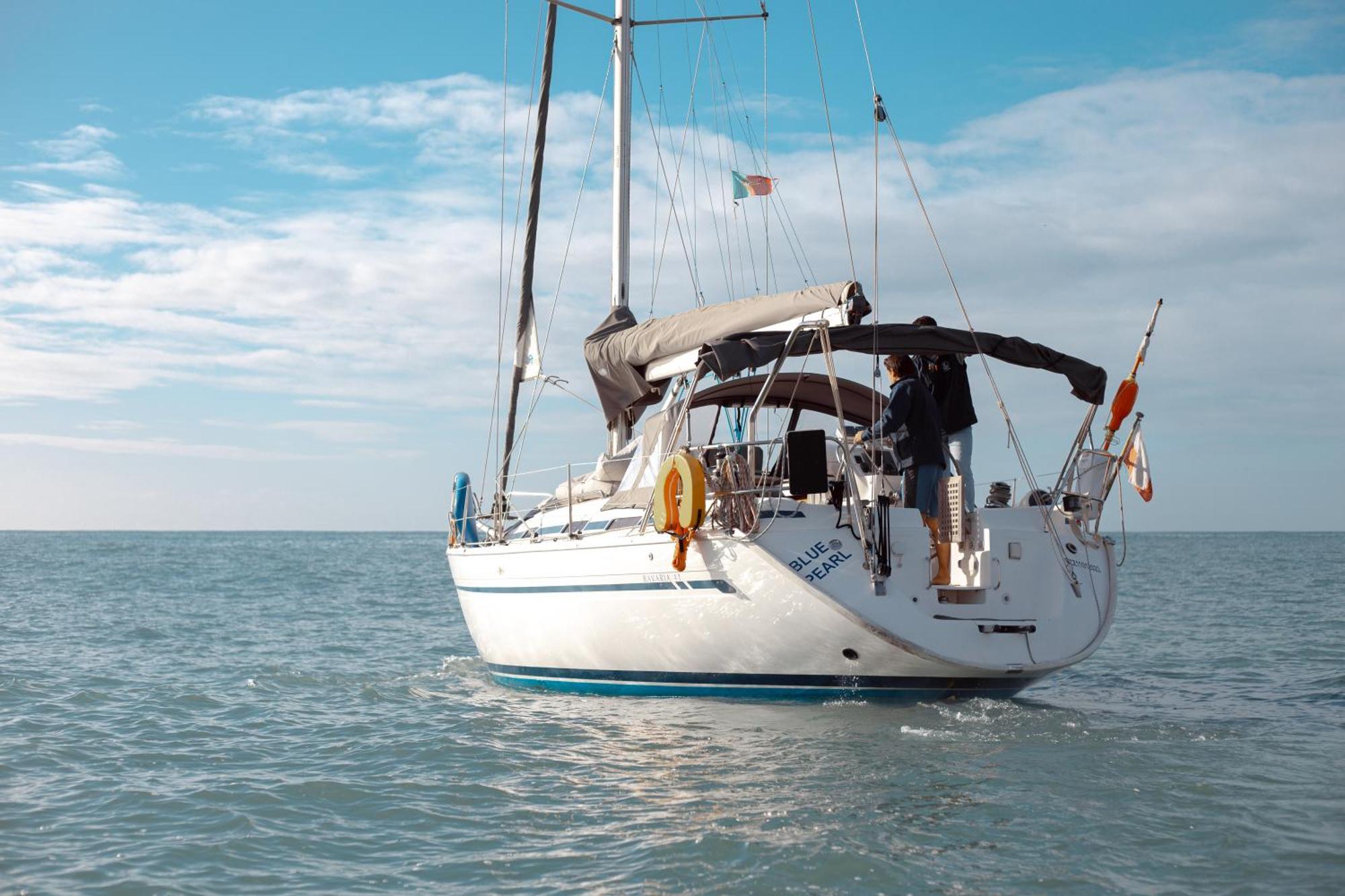 Botel In A Boat - Algarve Albufeira